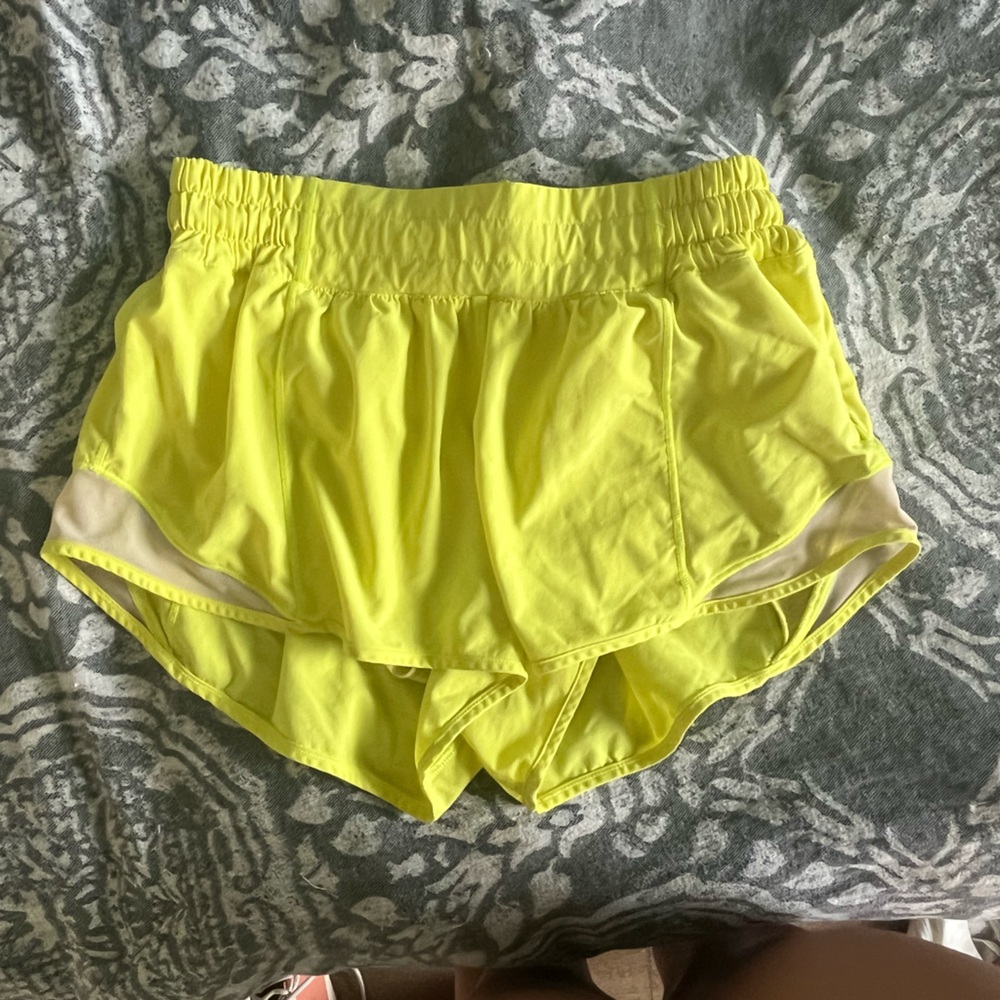 Neon yellow 2.5 inch low waisted lululemon hotty hots